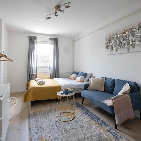 Modern Studio Near City Center Загреб Екстериор снимка